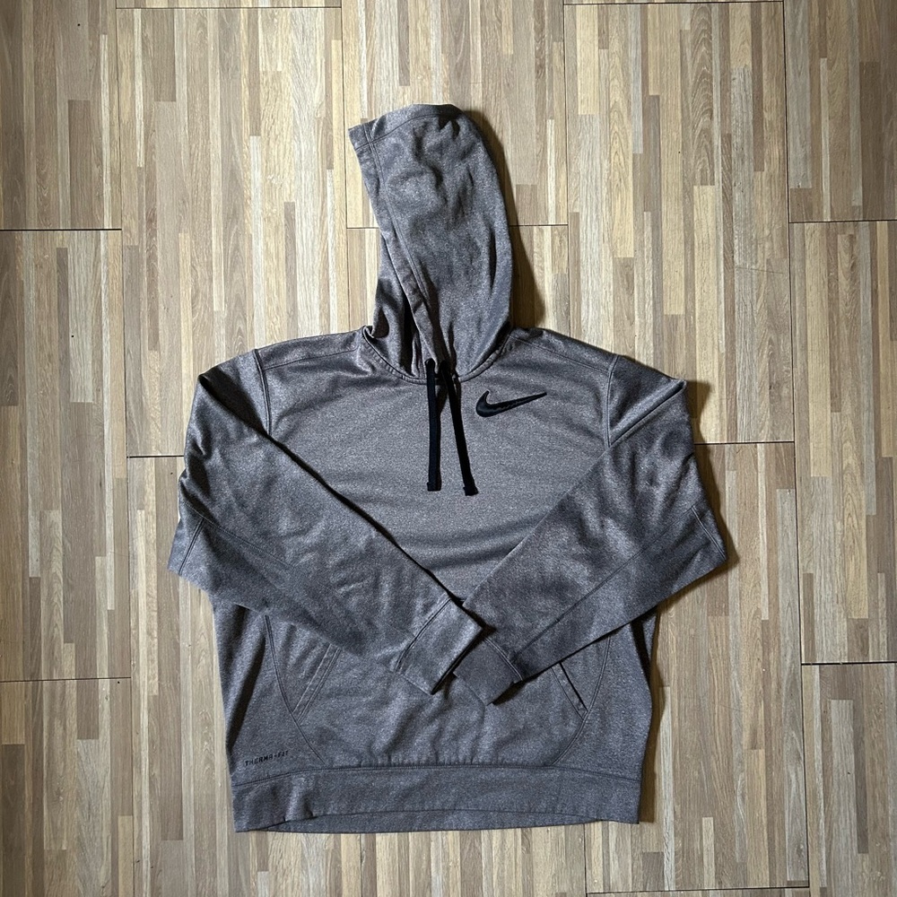 Nike Therma-fit Gray Hoodie with Black Swoosh Men’s Size Large